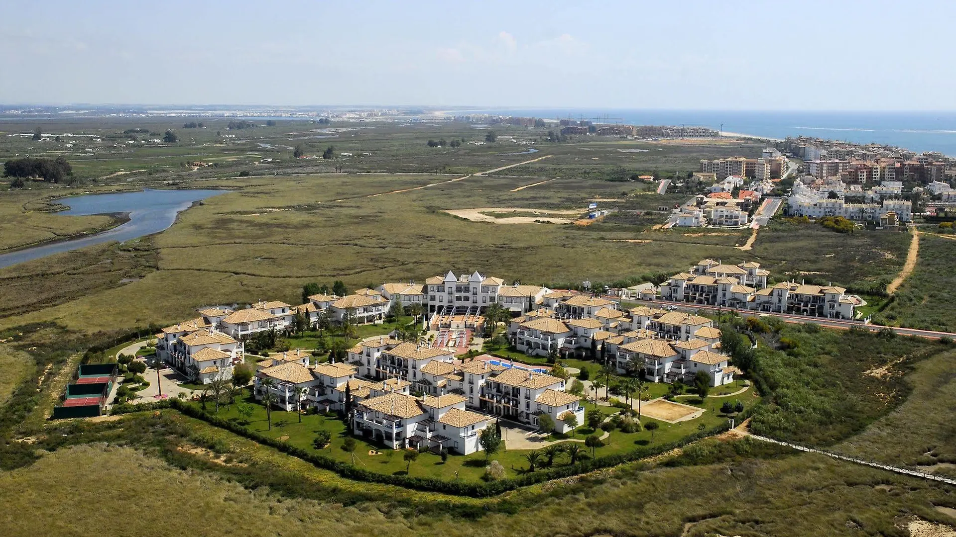 Leo San Bruno Apartment Isla Canela