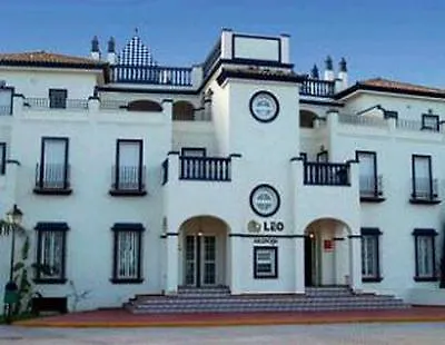 Leo San Bruno Apartment Isla Canela