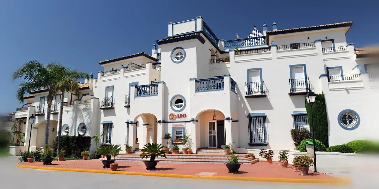 Leo San Bruno Apartment Isla Canela